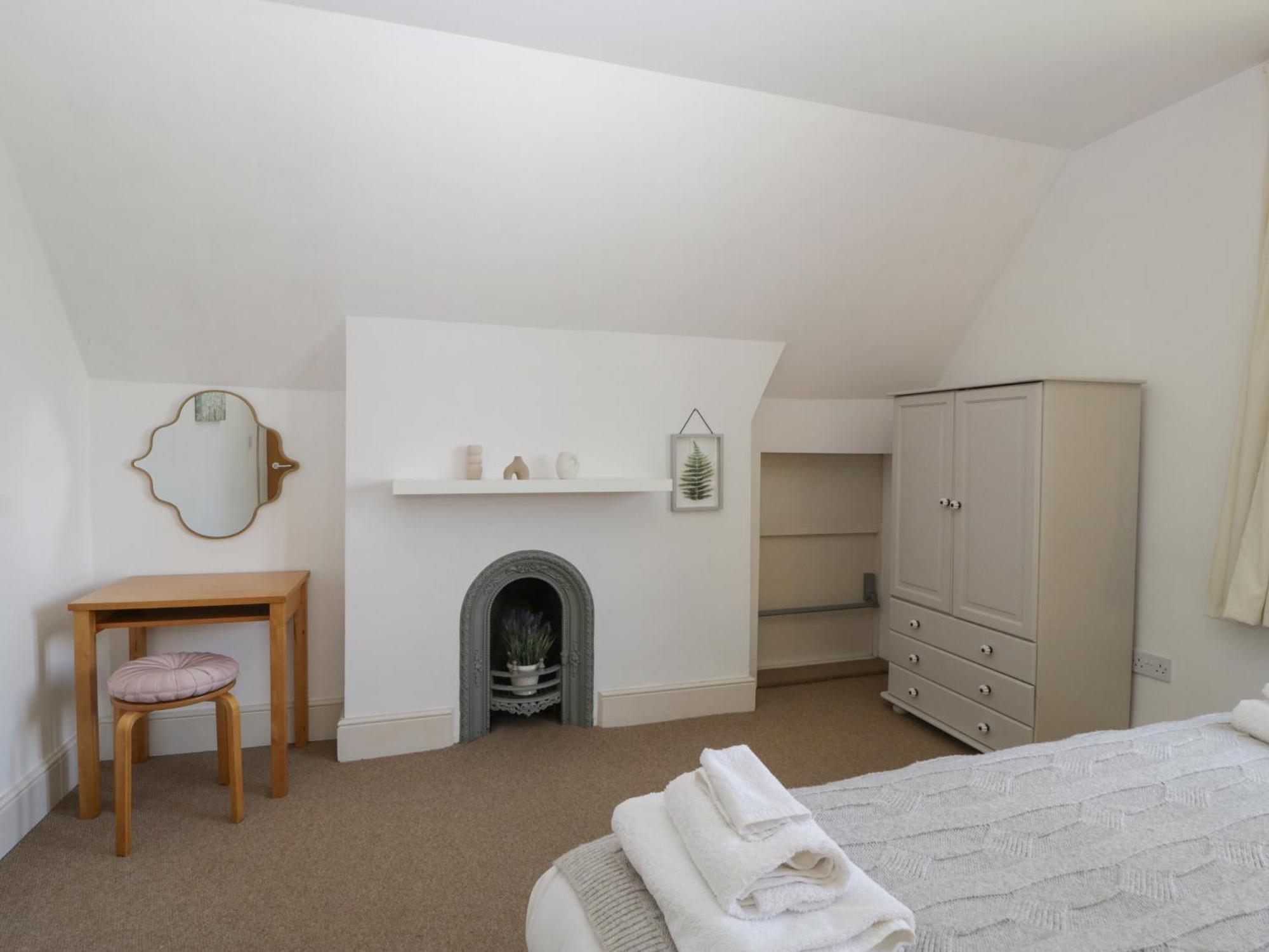 Apartamento Amazing View Malvern Wells Exterior foto